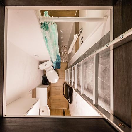 Micro Apartments 2,5 Qm - Najmniejsze Apartamenty Swiata 2,5 Mkw Krakau Buitenkant foto